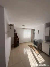 Casa parter, 83 mp, teren 898 mp, Dobretu