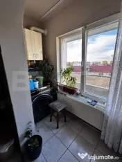 Apartament 2 camere, decomandat, zona Blocuri 