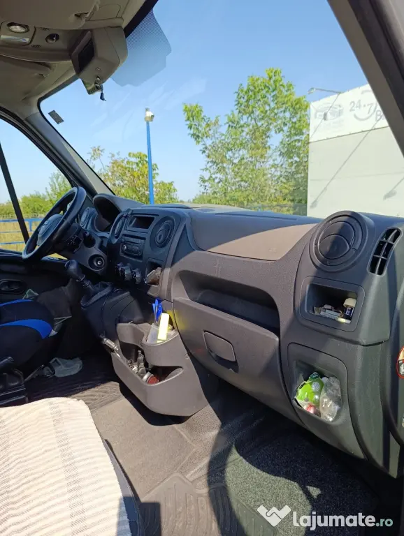 Nissan NV400 2.3 dCi 2014 – echipată curierat, rafturi incluse