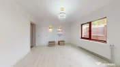 Casă / Vilă cu 15 camere de vânzare în zona Brebina 
