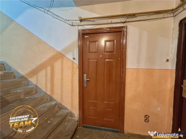 FILM Tur 3D! Apartament cu 2 camere, decomandat, Simeria, Sf - Sfantu Gheorghe (Covasna)