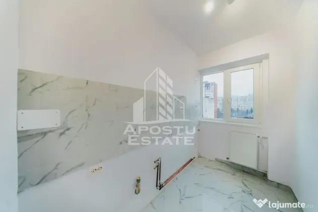 OCAZIE / Aurel Vlaicu / 2 camere renovate LUX - Arad (Arad)