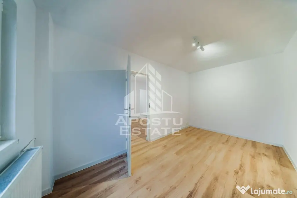 OCAZIE / Aurel Vlaicu / 2 camere renovate LUX - Arad (Arad)