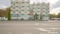 Spațiu de birouri de 620 mp de închiriat în zona Tractorul