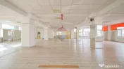 Spațiu de birouri de 620 mp de închiriat în zona Tractorul 