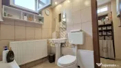 Apartament la casa, 3 camere Etaj 1 