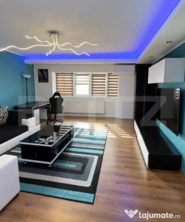 Apartament cu 3 camere, decomandat, 92 mp, renovat integral - Pitesti (Arges)