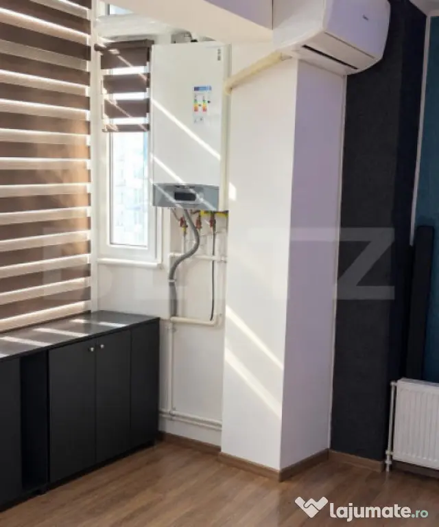 Apartament cu 3 camere, decomandat, 92 mp, renovat integral - Pitesti (Arges)