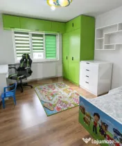Apartament cu 3 camere, decomandat, 92 mp, renovat integral