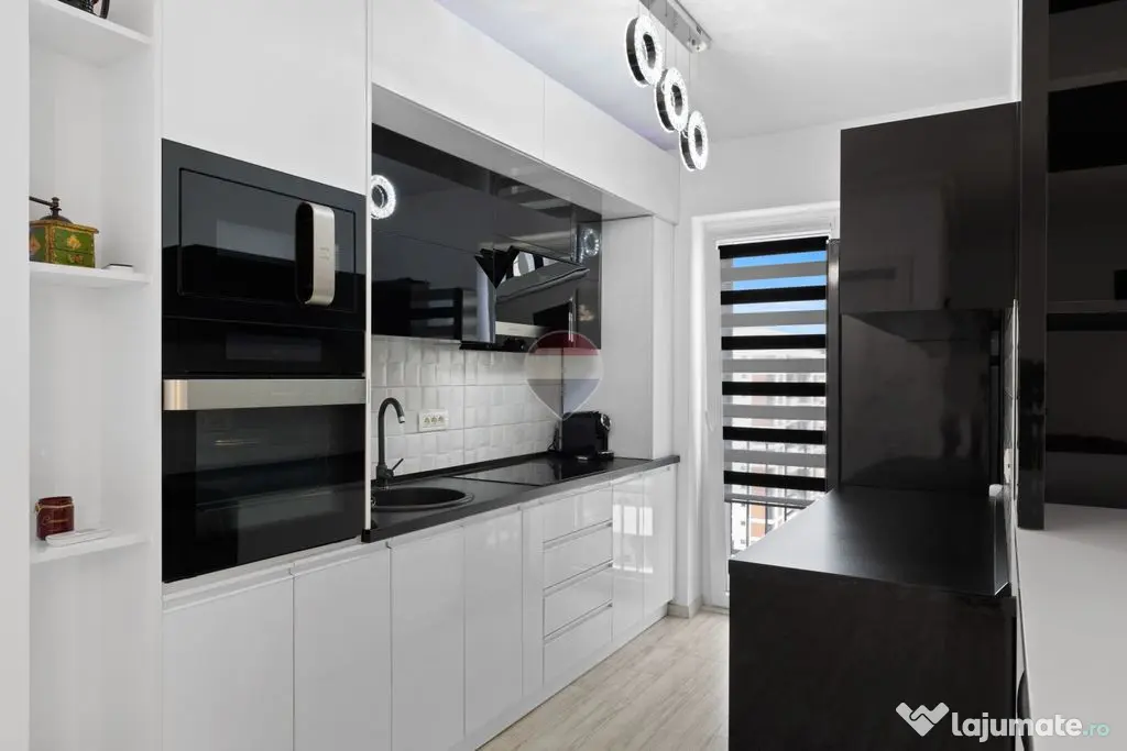 Apartament modern cu 3 camere de vânzare - Adora Park - Arad (Arad)
