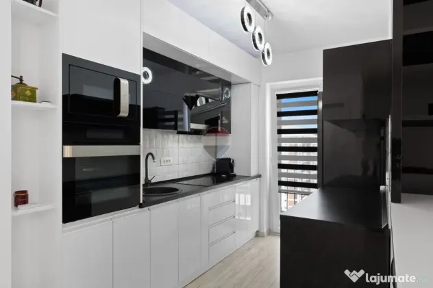 Apartament modern cu 3 camere de vânzare - Adora Park - Arad (Arad)