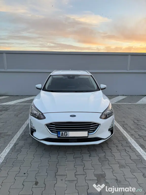 Ford Focus 2020, Carte service, Garantie 1 an, Pretul include TVA