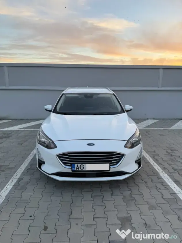 Ford Focus 2020, Carte service, Garantie 1 an, Pretul include TVA
