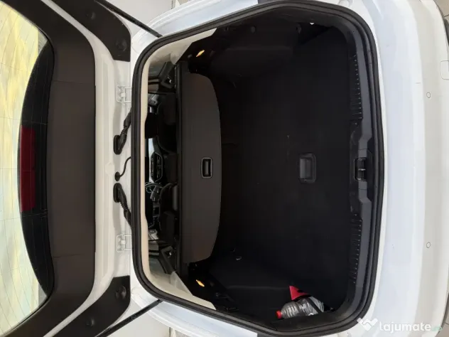 Ford Focus 2020, Carte service, Garantie 1 an, Pretul include TVA