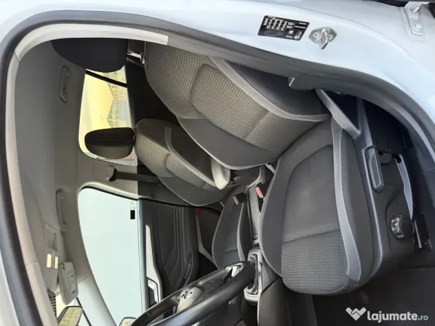 Ford Focus 2020, Carte service, Garantie 1 an, Pretul include TVA