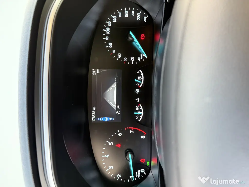 Ford Focus 2020, Carte service, Garantie 1 an, Pretul include TVA