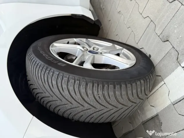 Ford Focus 2020, Carte service, Garantie 1 an, Pretul include TVA