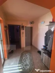 Apartament 3 camere de vânzare – Strada Păcii