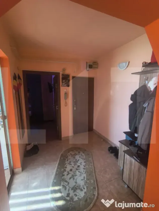 Apartament 3 camere de vânzare – Strada Păcii - Slatina (Olt)