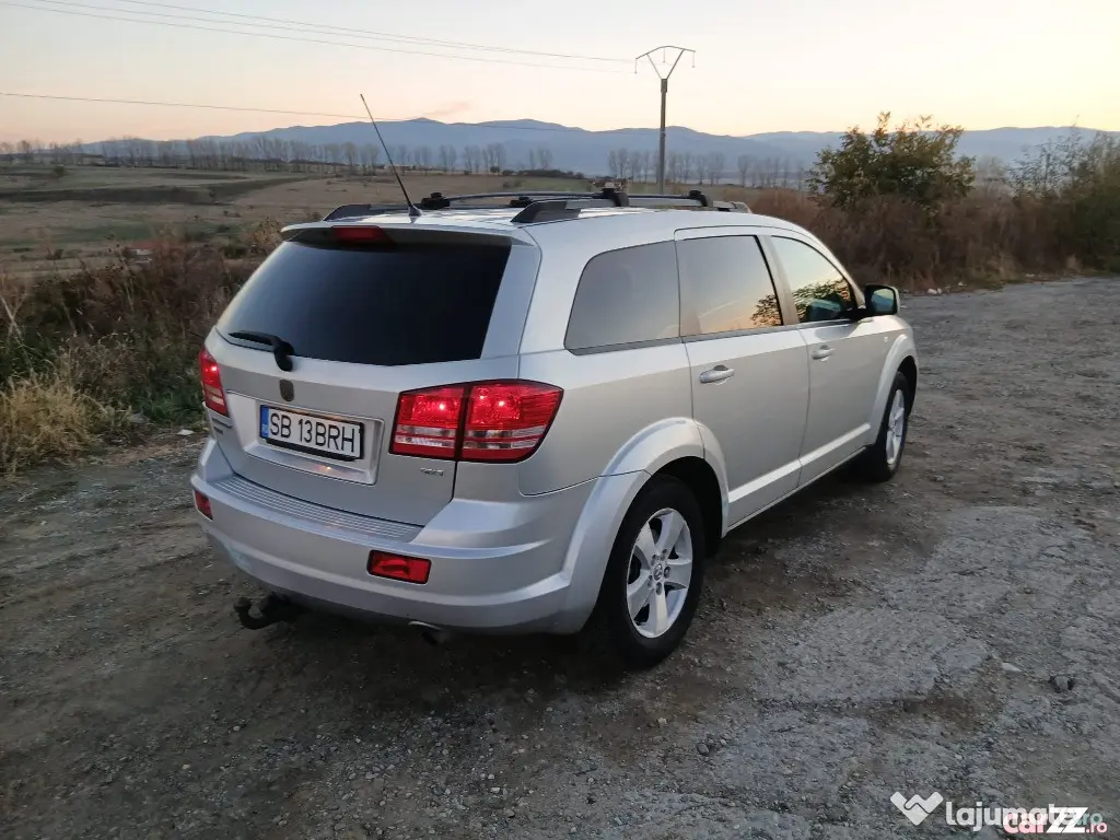 Dodge Journey 2.0 CRD Diesel, 2009, 7 locuri – 3.500 € - Sibiu (Sibiu)