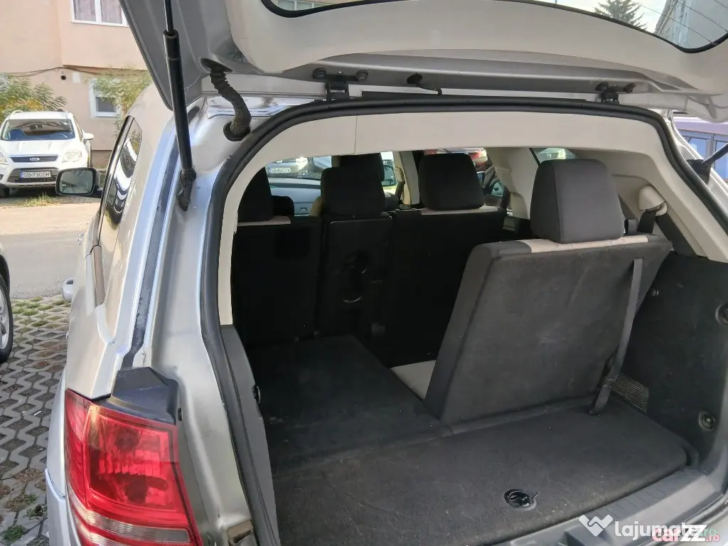 Dodge Journey 2.0 CRD Diesel, 2009, 7 locuri – 3.500 € - Sibiu (Sibiu)