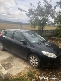Ford Focus MK3 (2012), 1.6 Benzină EURO 5 – Stare Bună, Preț Atractiv