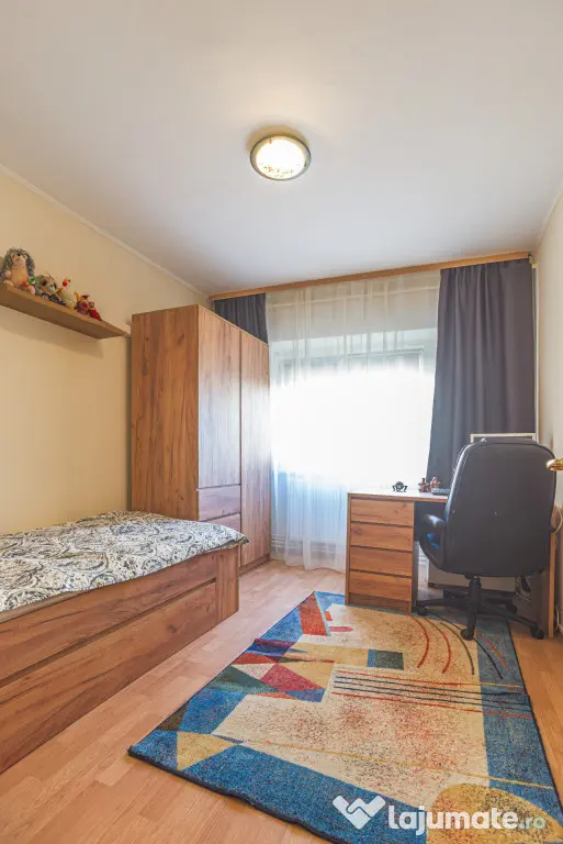 Apartament cu 3 camere de închiriat – Zona Balada - Constanta (Constanta)