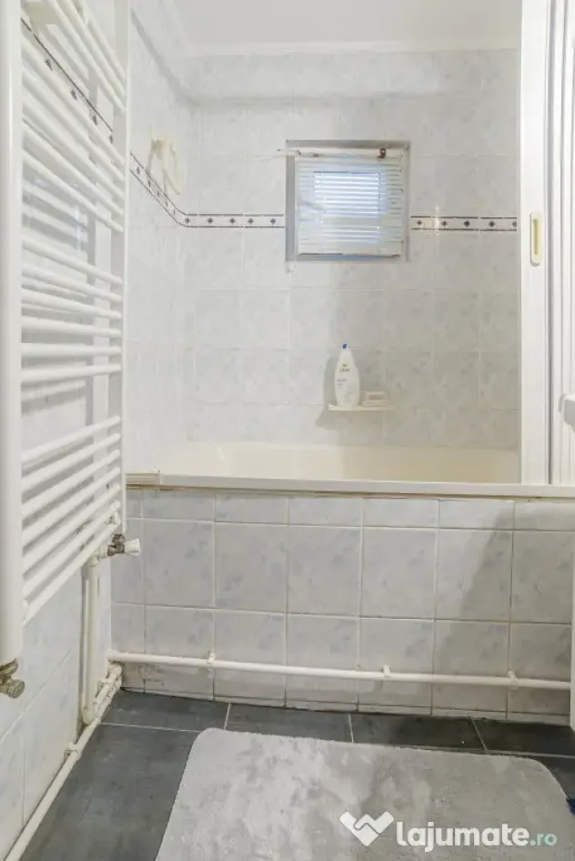 Apartament cu 3 camere de închiriat – Zona Balada - Constanta (Constanta)