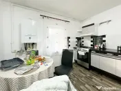 Apartament cu 3 camere decomandate de vanzare zona The Offic 