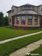 Vilă individuală cu arhitectură elegantă și grădină generoasă | 5 came 