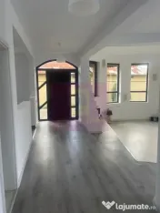 Vilă individuală cu arhitectură elegantă și grădină generoasă | 5 came 