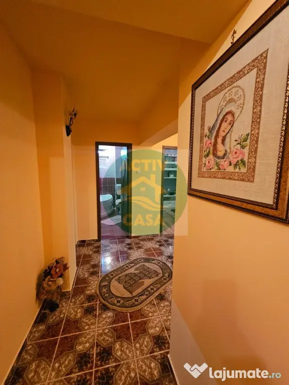 DE VÂNZARE – APARTAMENT CU 3 CAMERE ÎN ROMAN! - Roman (Neamt)