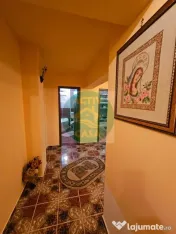 DE VÂNZARE – APARTAMENT CU 3 CAMERE ÎN ROMAN! 