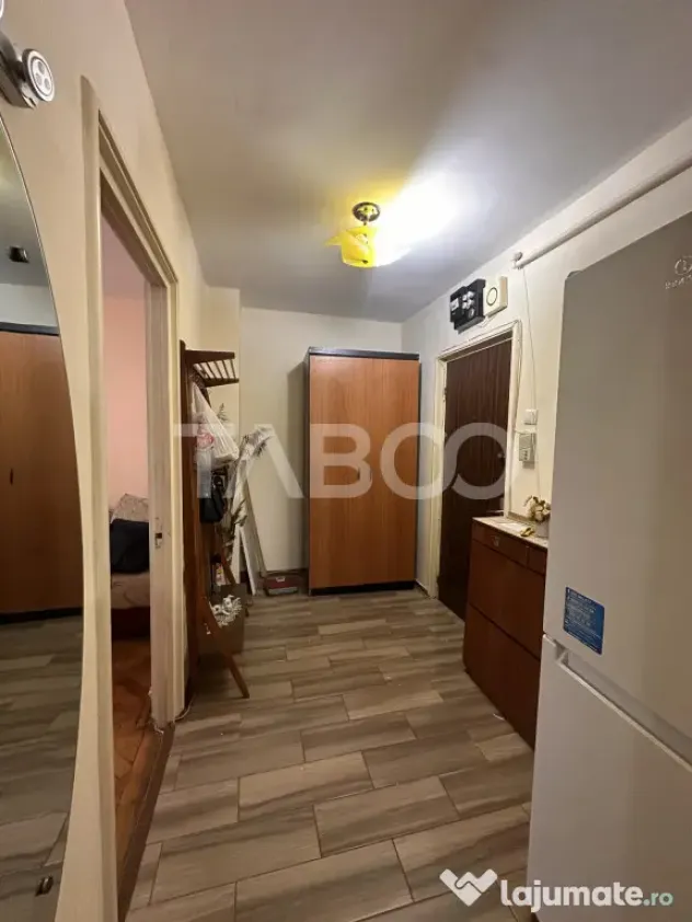Apartament de inchiriat 2 camere balcon decomandat zona Miha - Sibiu (Sibiu)