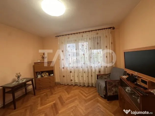 Apartament de inchiriat 2 camere balcon decomandat zona Miha - Sibiu (Sibiu)