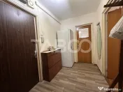 Apartament de inchiriat 2 camere balcon decomandat zona Miha 
