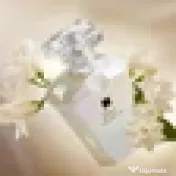 Apa de parfum Rare Pearls Avon