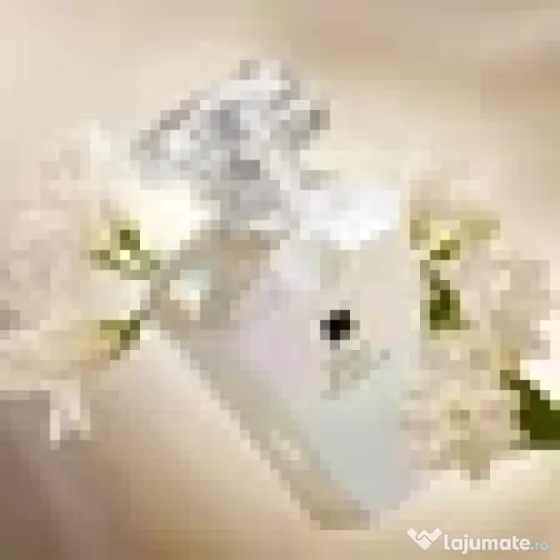 Apa de parfum Rare Pearls Avon