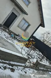 Casa Individuala cu Mansarda Trei Camere si Curte Proprie Comuna Berceni 