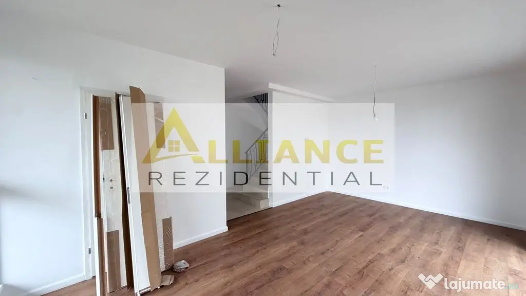Duplex de vanzare - 4 camere -3 bai-700 M de STV - Berceni (Bucuresti-Ilfov)