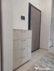 Apartament 2 camere decomandat+loc parcare -zona Compozitori