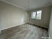 Apartament cu 2 camere si curte bucatarie separata in Giroc la asfalt