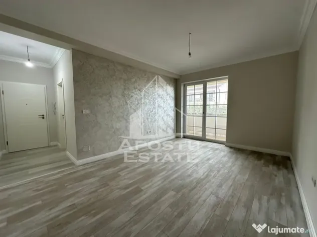 Apartament cu 2 camere si curte bucatarie separata in Giroc la asfalt - Giroc (Timis)