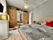 Apartament 3 camere, open-space, 50 mp utili, parter -Giroc 