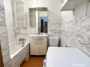 Ap. 3 camere, decomandat, mobilat, etaj intermediar, parcare 