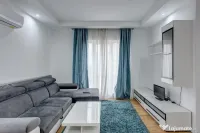 COSMOPOLIS - Apartament cu 3 camere, mobilat si utilat.