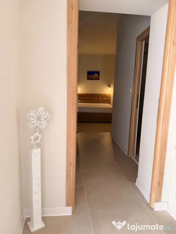 Cazare Polisaon spital regimhotelier apartament garsoniera camer 1 2 3 parc