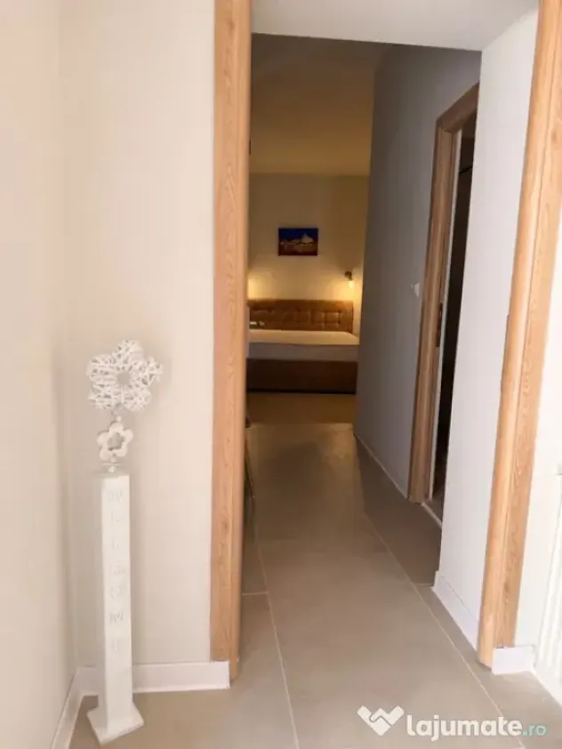 Cazare Polisaon spital regimhotelier apartament garsoniera camer 1 2 3 parc
