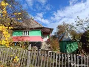 Casă cu teren generos de 40 ari și panoramă deosebită ?