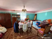 Casă cu teren generos de 40 ari și panoramă deosebită ?